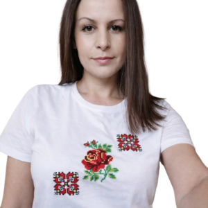 Дамска тениска с шевица