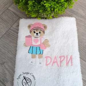 Кърпа с бродерия